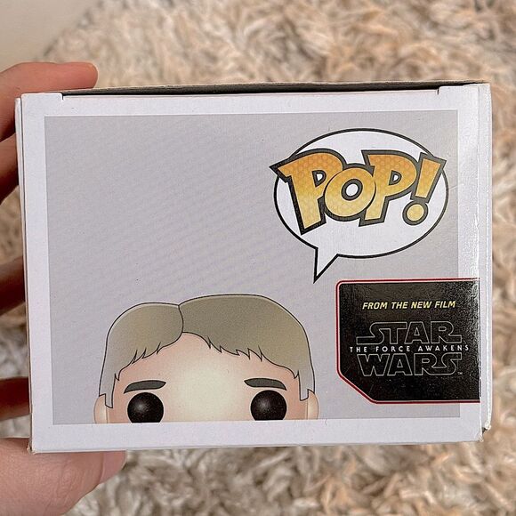 Funko Pop! Star Wars #86 Han Solo (Snow Gear) Loot Crate Exclusive w/ Case - Picture 5 of 7